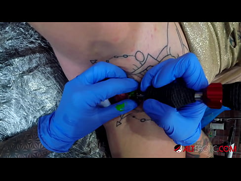 ❤️ Äärimmäisen tatuoitu hottie Sully Savage sai tatuoinnin klitorikseen ❤ Laadukas porno at us fi.newautoglass.ru ﹏